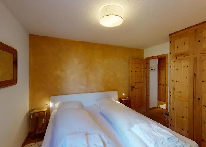 Panorama Apartman Celerina/Schlarigna